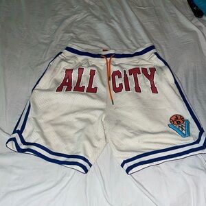 Just Don All City Shorts - Beige Size 
Medium